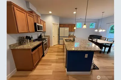 8231 81st Drive NE, Marysville, WA 98270 - Photo 6