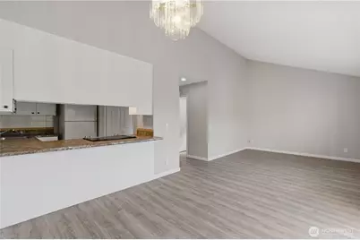 4526 S Henderson Street, Seattle, WA 98118 - Photo 10