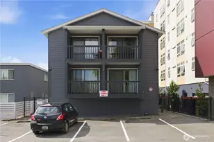 4526 S Henderson St, Seattle, WA 98118 - Photo 4