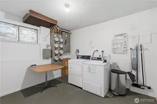4526 S Henderson St, Seattle, WA 98118 - Photo 22