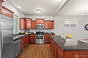 4538 Edgewater Blvd NE, Lacey, WA 98516 - Photo 4