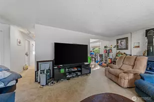 2118 160th Pl SW, Lynnwood, WA 98087 - Photo 2