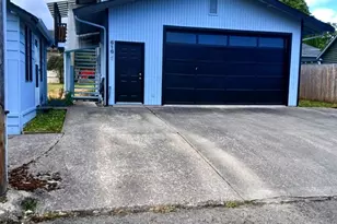 616 S Race St, Port Angeles, WA 98362 - Photo 6