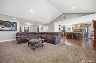 803 Mapleridge Dr, Everson, WA 98247 - Photo 8