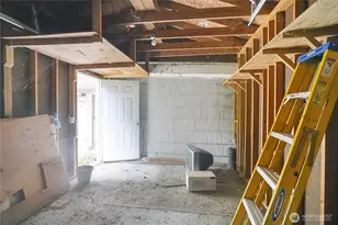 2544 NE 90th St, Seattle, WA 98115 - Photo 20