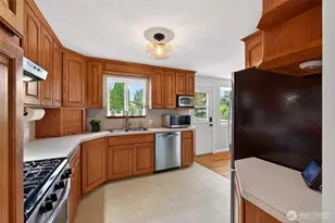13332 173rd Ave SE, Renton, WA 98059 - Photo 12