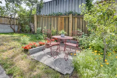 7528 14th Avenue SW, Seattle, WA 98106 - Photo 30