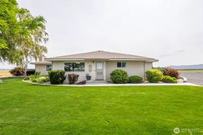 13373 Adams Road S, Royal City, WA 99357 - Photo 40