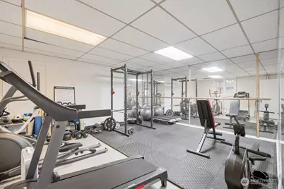 519 W Roy Street #413, Seattle, WA 98119 - Photo 18