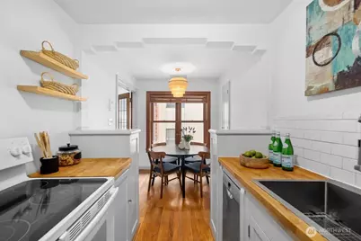 519 W Roy Street #413, Seattle, WA 98119 - Photo 10