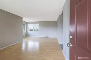 361 Earlington Ave SW, Renton, WA 98057 - Photo 4