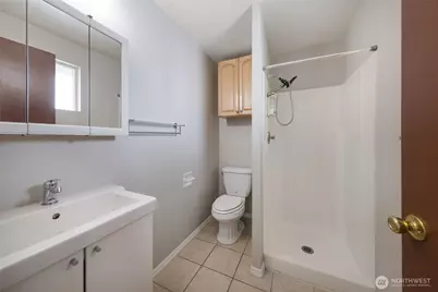 361 Earlington Avenue SW, Renton, WA 98057 - Photo 10