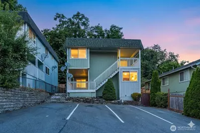 361 Earlington Avenue SW, Renton, WA 98057 - Photo 1