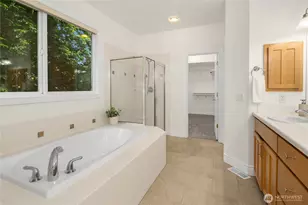 1823 145th Pl SE, Bellevue, WA 98007 - Photo 22