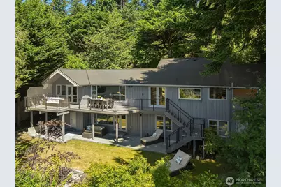 895 NW Elford Drive, Seattle, WA 98177 - Photo 1