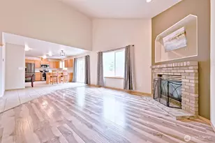 5721 208th St Ct E, Spanaway, WA 98387 - Photo 8