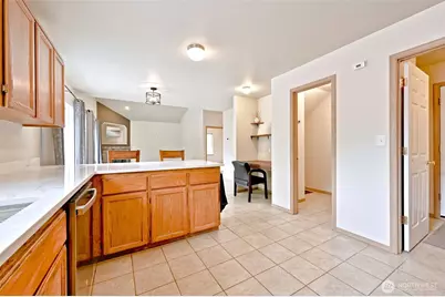 5721 208th St Ct E, Spanaway, WA 98387 - Photo 12