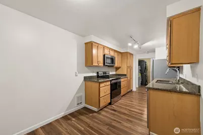 7501 Ruby Drive SW #I-106, Lakewood, WA 98498 - Photo 8