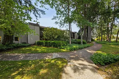 7501 Ruby Drive SW #I-106, Lakewood, WA 98498 - Photo 2