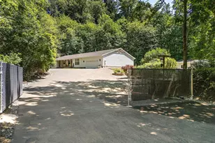 27513 Lower Burnett Rd E, Buckley, WA 98321 - Photo 36