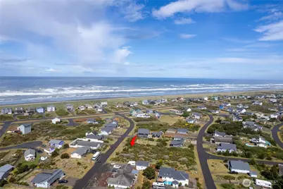 1268 Fleetwood Avenue, Ocean Shores, WA 98569 - Photo 1