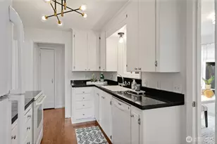 11549 8th Ave NE, Seattle, WA 98125 - Photo 10