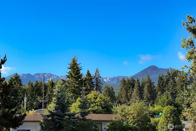 2518 S Oak Street, Port Angeles, WA 98362 - Photo 2