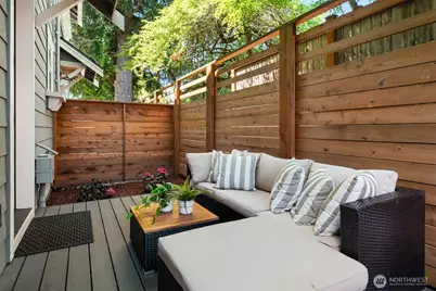 7546 26th Avenue NW #B, Seattle, WA 98117 - Photo 12
