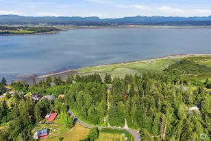 108 N Livingston Bay Rd, Camano Island, WA 98282 - Photo 2