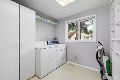 824 S 146th Street, Burien, WA 98168 - Photo 20