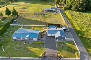32993 Hamilton Cemetery Rd, Sedro Woolley, WA 98284 - Photo 2
