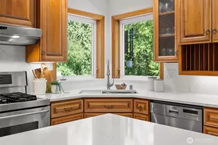 2705 NW Sullivan Dr, Gig Harbor, WA 98335 - Photo 10