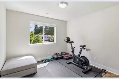 7430 NE 202nd Place, Kenmore, WA 98028 - Photo 24
