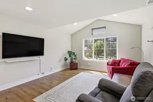 7430 NE 202nd Pl, Kenmore, WA 98028 - Photo 20