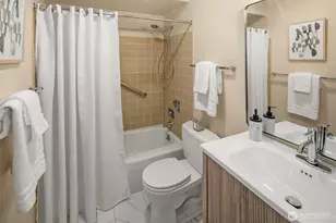 8001 Sand Point Way NE, Seattle, WA 98115 - Photo 16