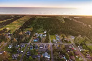 5015 L Pl, Seaview, WA 98644 - Photo 38