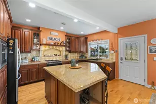 5015 L Pl, Seaview, WA 98644 - Photo 12