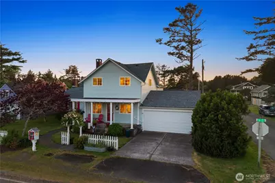 5015 L Place, Seaview, WA 98644 - Photo 2