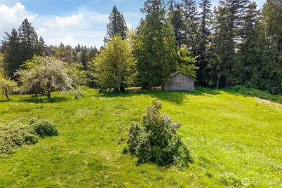 399 E Smith Road, Bellingham, WA 98226 - Photo 32