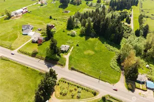399 E Smith Rd, Bellingham, WA 98226 - Photo 2