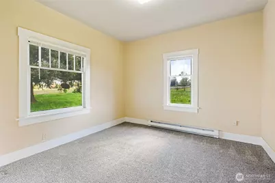 399 E Smith Road, Bellingham, WA 98226 - Photo 14