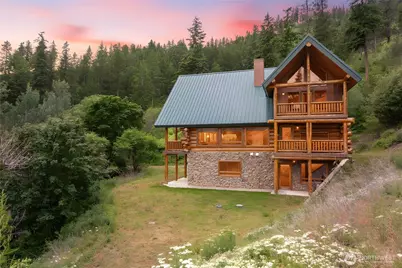9350 N Fork Road, Cashmere, WA 98815 - Photo 2