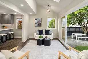 9020 26th Ave NW, Seattle, WA 98117 - Photo 10