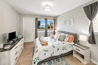 27917 10th Avenue S, Des Moines, WA 98198 - Photo 14