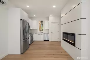 7334 25th Ave NW, Seattle, WA 98117 - Photo 8