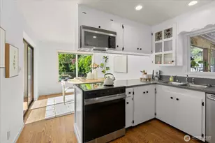 1051 2nd Ave S, Edmonds, WA 98020 - Photo 8