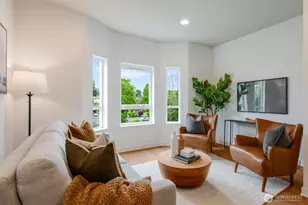 4849 S Chicago St, Seattle, WA 98118 - Photo 2