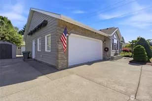 232 Sparks, Kelso, WA 98626 - Photo 6