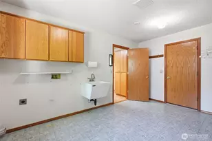 232 Sparks, Kelso, WA 98626 - Photo 36