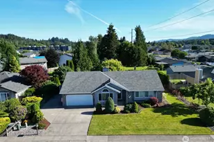 232 Sparks, Kelso, WA 98626 - Photo 1